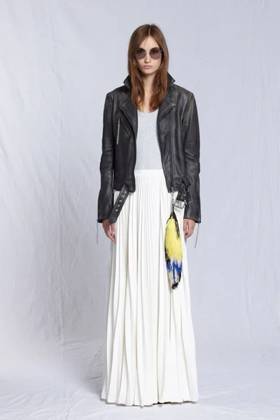 Look 11